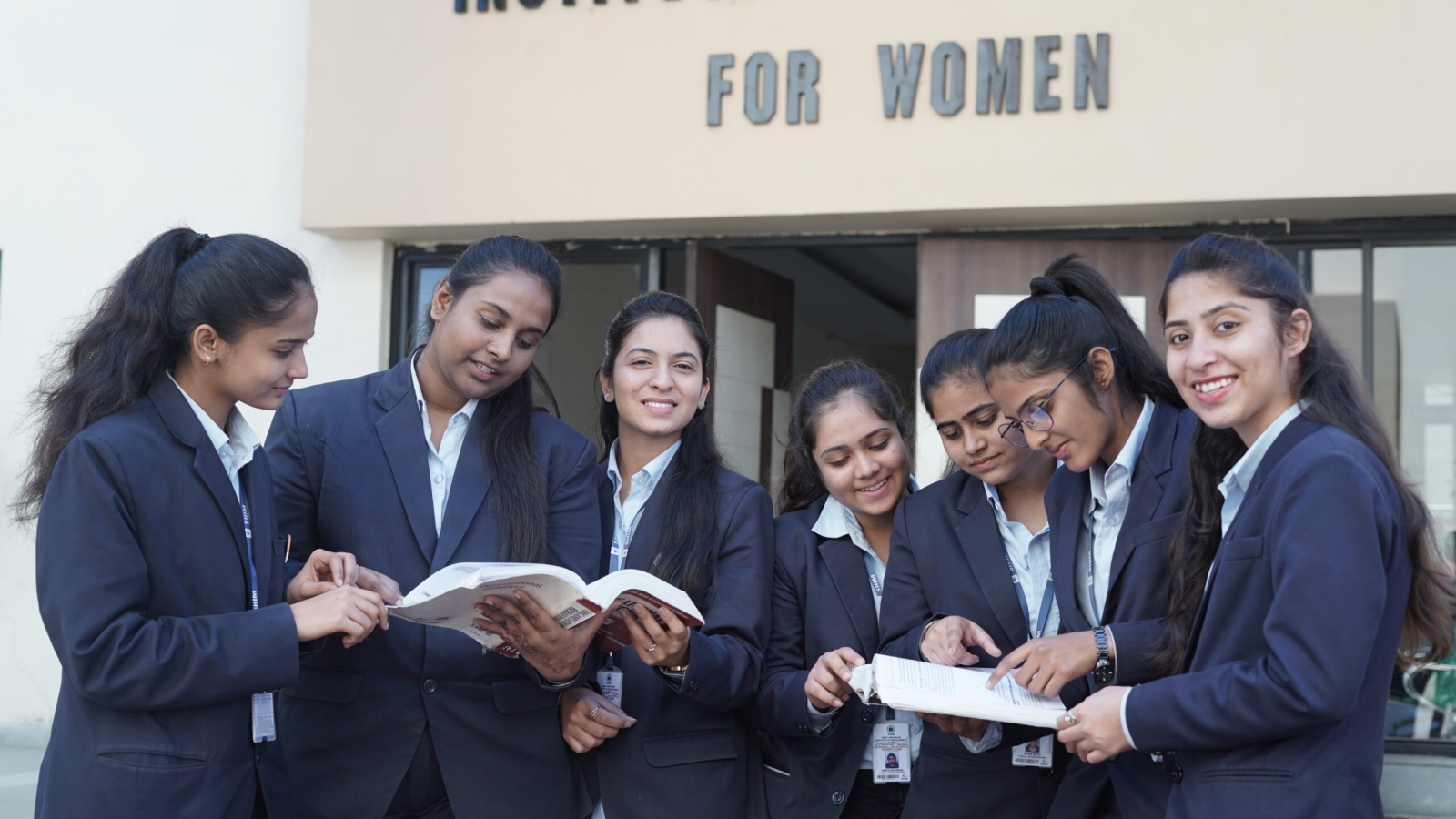 best mba colleges in bhopal india